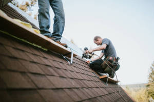 Local Roofers in Glenview Hills, KY